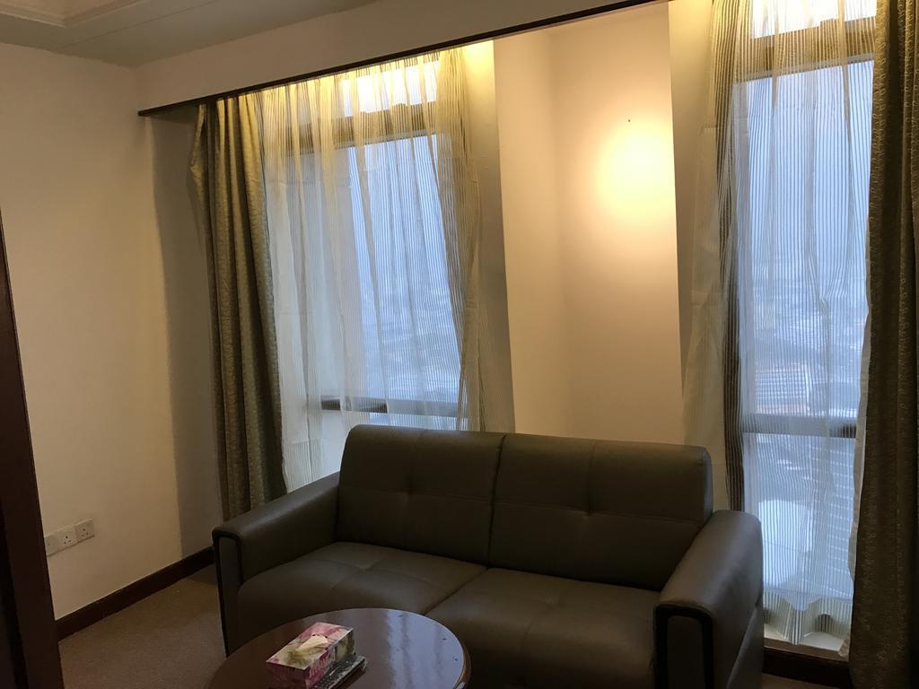Queens Service Suites At Times Square Kl Куала Лумпур Екстериор снимка