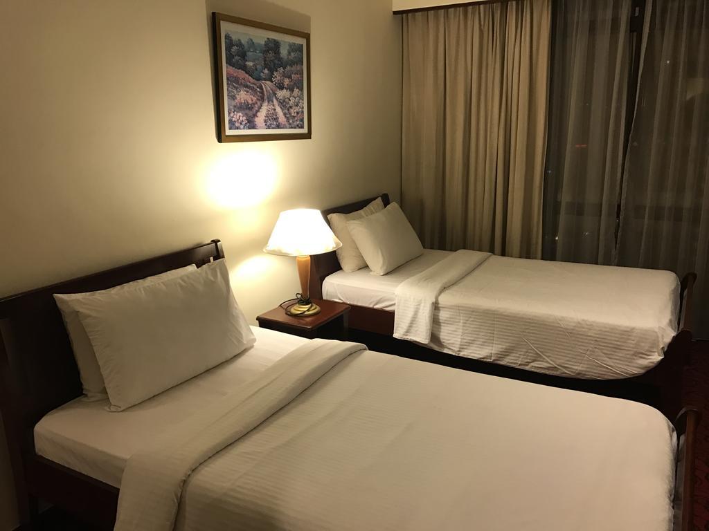Queens Service Suites At Times Square Kl Куала Лумпур Екстериор снимка