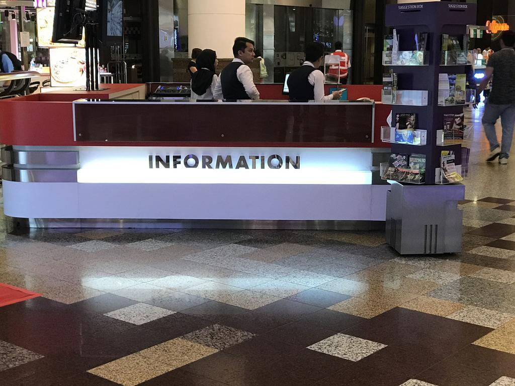 Queens Service Suites At Times Square Kl Куала Лумпур Екстериор снимка