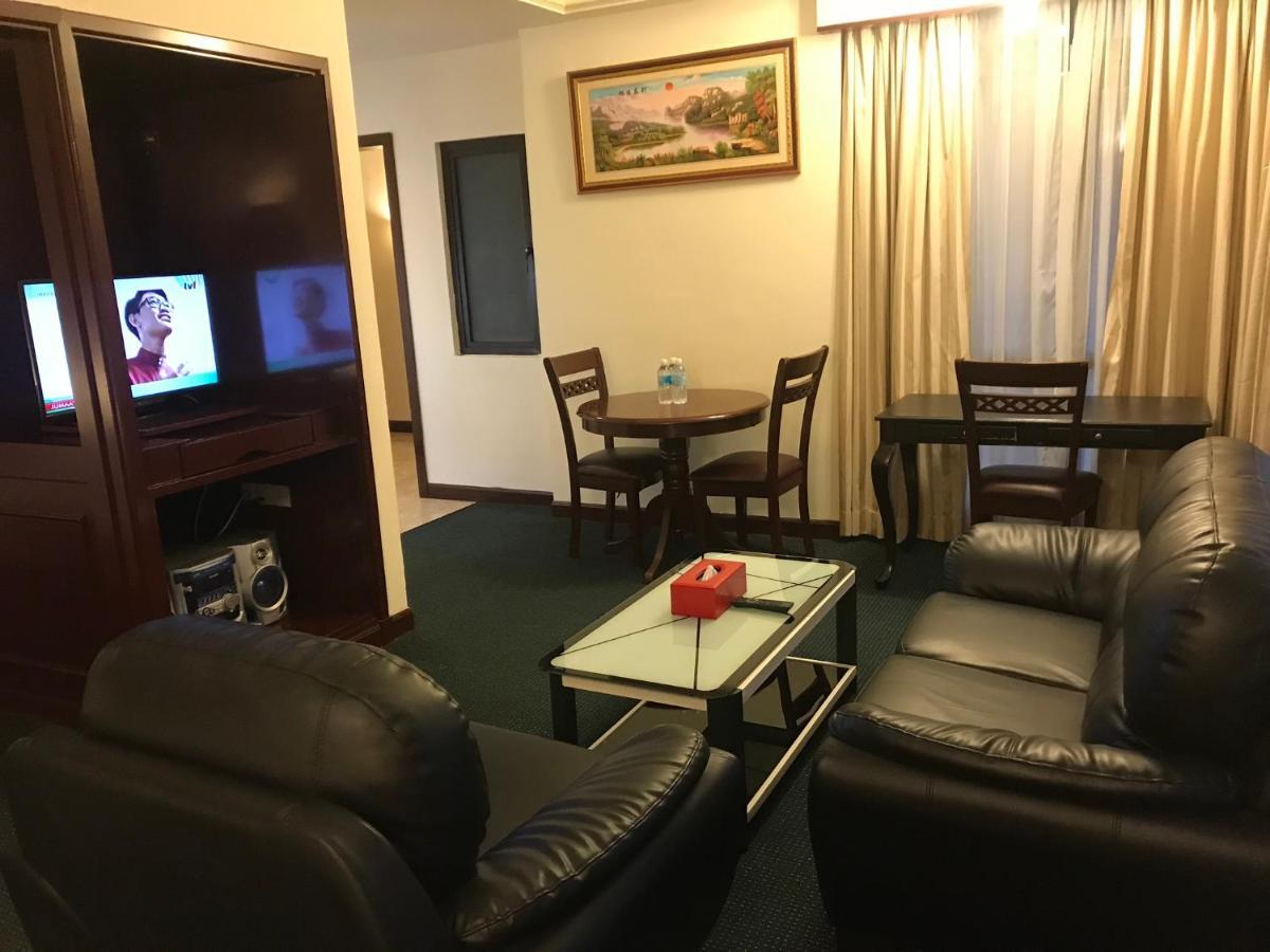 Queens Service Suites At Times Square Kl Куала Лумпур Екстериор снимка